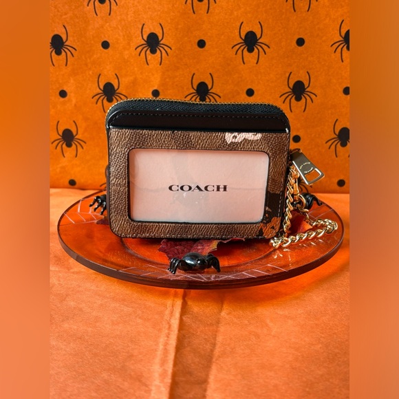 ππ»πββ¬ COACH ZIP CARD CASE IN SIGNATURE CANVAS WITH HALLOWEEN PRINT πββ¬π»π - Picture 14 of 16
